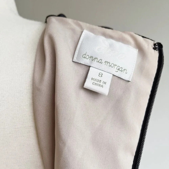 DONNA MORGAN | Black Velvet Grid Print Dress | 8 - Picture 6 of 6